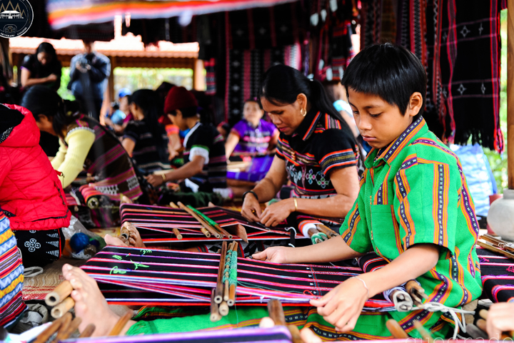 Làng nghề Dệt Dèng A Rưm